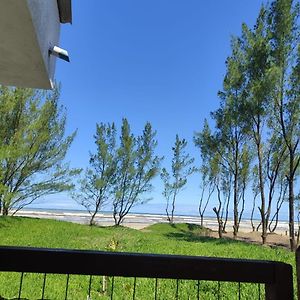 Casa Na Beira Da Praia De Capao Da Canoa